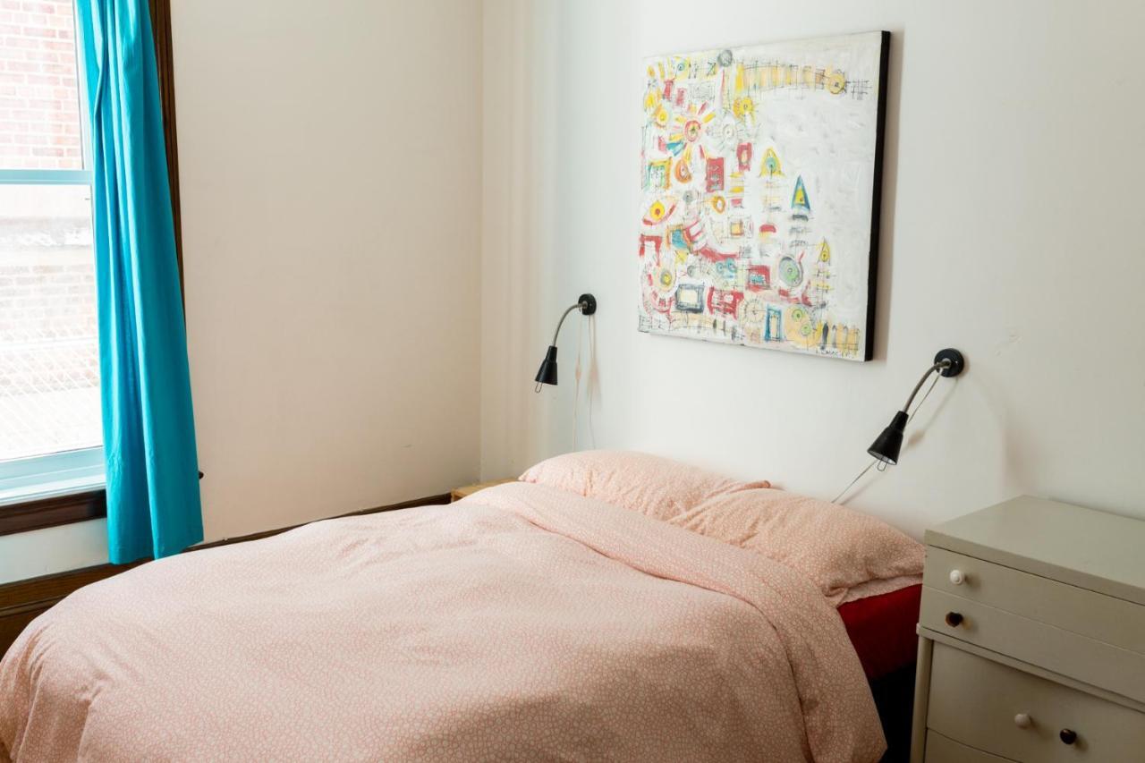 Le 9 Et Demi Bed & Breakfast Montréal Dış mekan fotoğraf