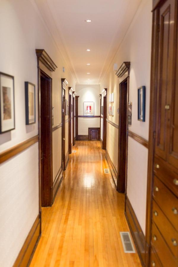 Le 9 Et Demi Bed & Breakfast Montréal Dış mekan fotoğraf